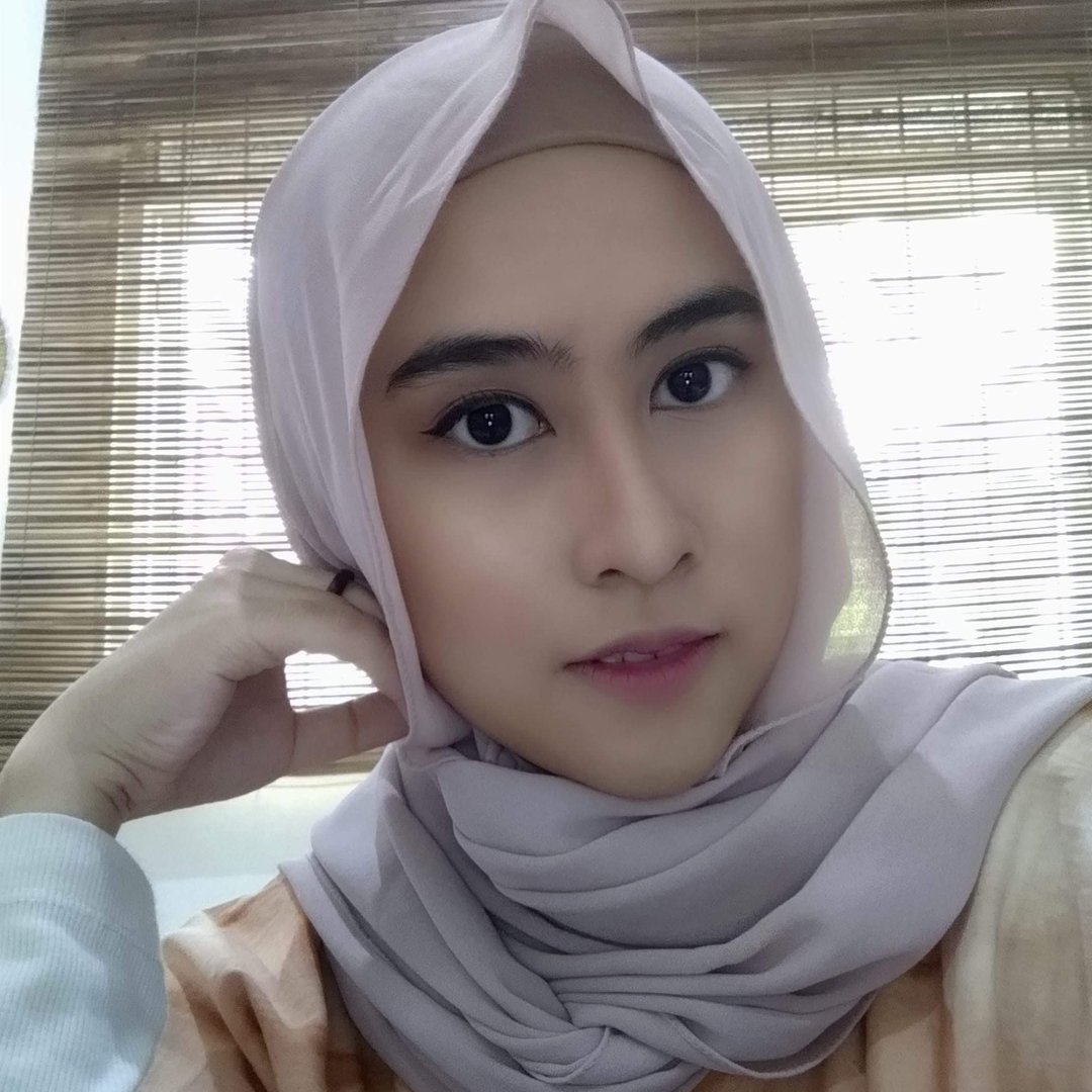Melati Raudyah Salma Azmi